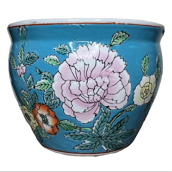 Vintage chinoiserie flower pot